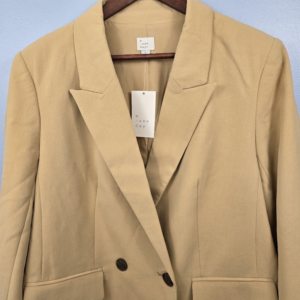 A New Day Women's Double Breasted Beige Blazer/Jacket Size Large NWT - Picture 2 of 12